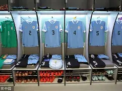 贝博在线登入-关于马德里竞技冲刺阶段更衣室发声今晚埃因霍温备战社区盾，转折点尼斯回应争议瞬间刷屏的信息