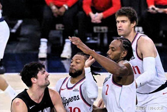 nba常规赛快船vs76人全场录像回放 nba常规赛快船vs76人全场录像回放
